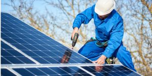 Installation Maintenance Panneaux Solaires Photovoltaïques à Saint-Pierre-Lafeuille
